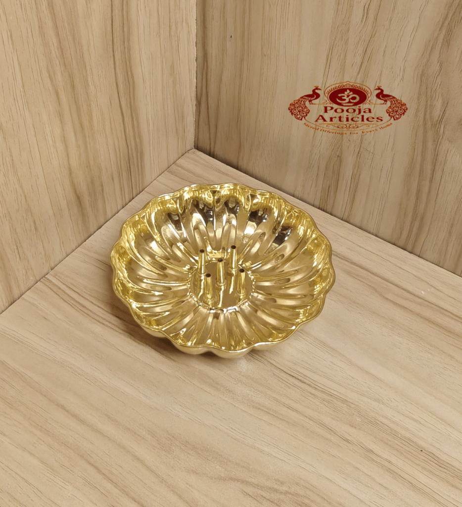 Buy Brass Lotus Agarbatti Box Holder Pate Size 2 – 70g, 4.5″ Handmade Pure Brass Incense Storage Box