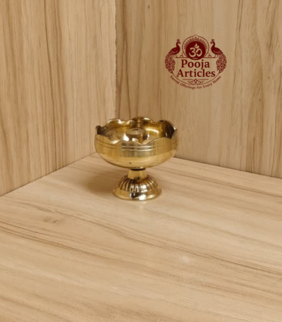 Buy Brass Tomato Diya – 30 g, 1.4″ Divine Round Puja Vilakku For Home Use & Gifts