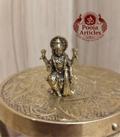 Buy Miniature Lakshmi Statue Online – 20 g, 1" Compact Divine Idol for Prosperity & Pooja